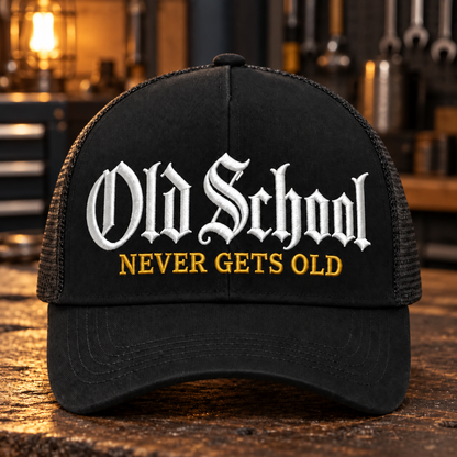 Old School-keps – svart truckerkeps med brodyr
