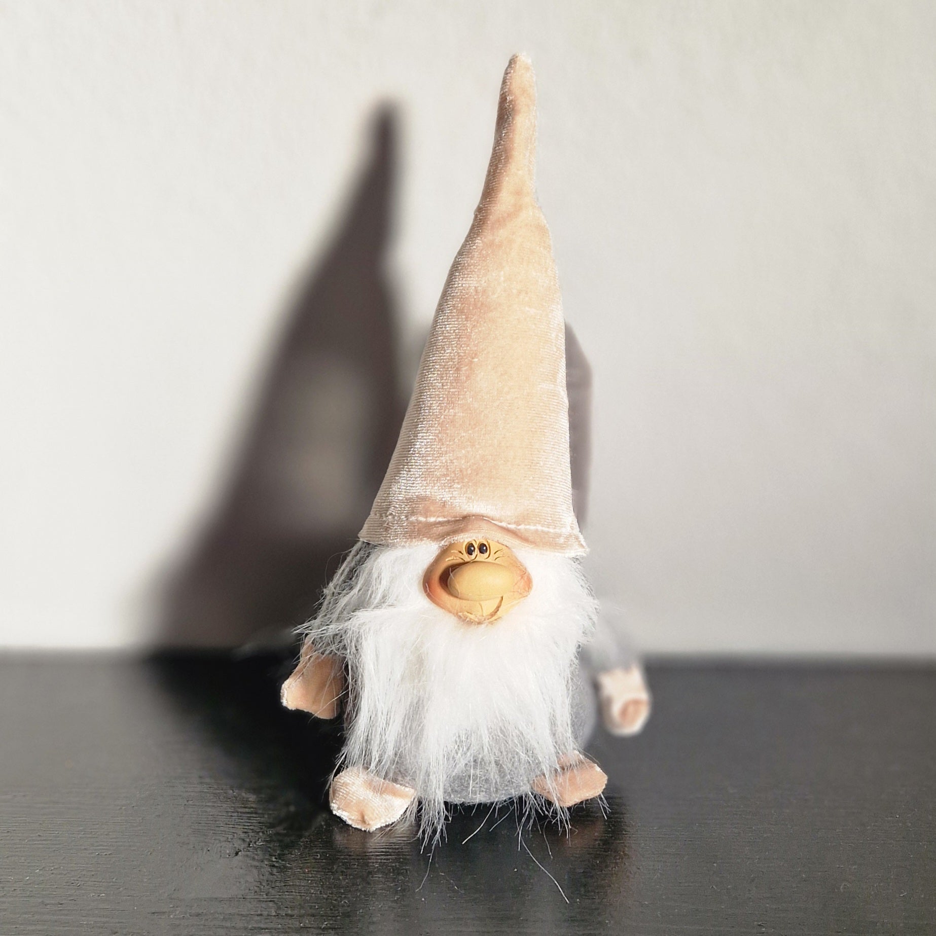 Beige tomte